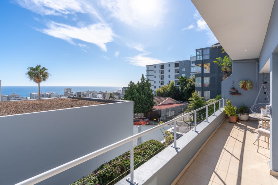 3 Bedroom Property for Sale in Sea Point Western Cape